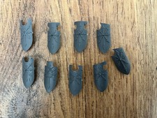 Warhammer Chaos Knights Shields x9 Games Workshop Old World Plastic