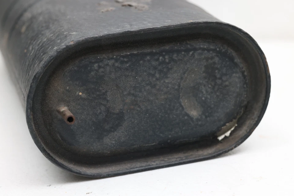 Volkswagen Super Beetle EMISSIONS charcoal vapor CANISTER VW 113201891 - Изображение 2 из 4