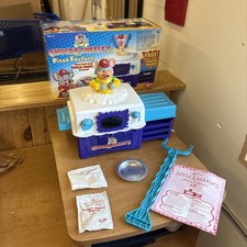 Chuck E Cheese Vintage 90's Wham O Pizza Factory Easy Bake Oven Great Condition