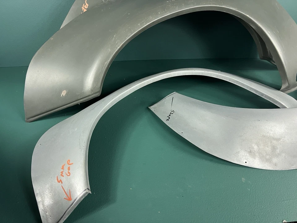 Juego de llamaradas Porsche 911 rueda de acero ST + parachoques delantero y trasero  Foto 3 de 4