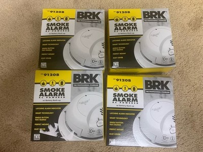 Lot of 4 BRK First Alert 9120B Smoke Detector AC Powered w/ Battery Back-up