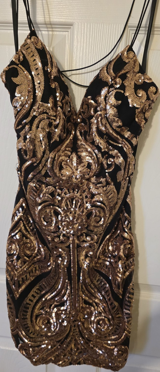 Windsor Black Gold Sequin Bodycon Strappy Sleeveless Party Dress V-Neck S