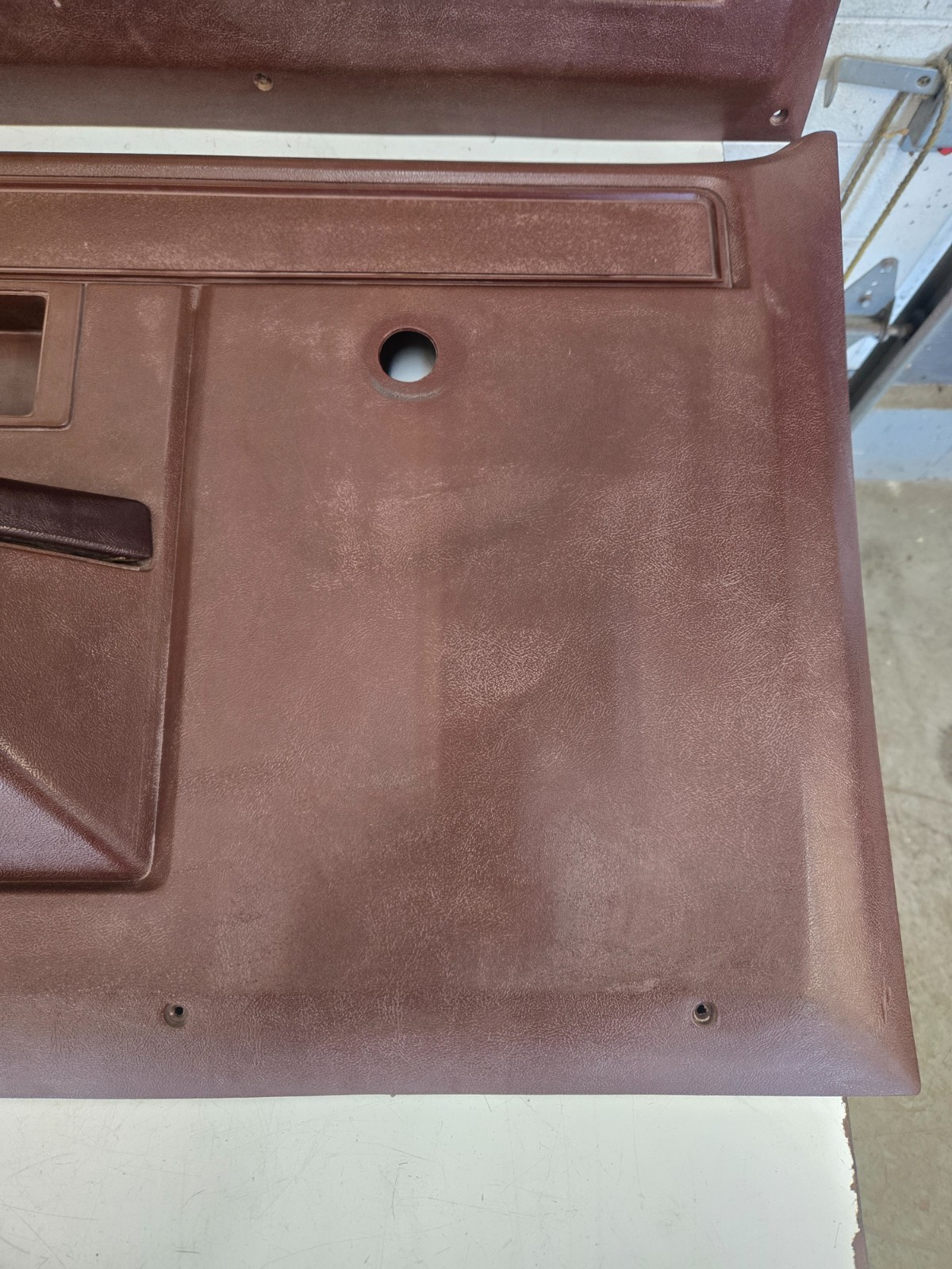 DOOR PANELS CHEVY GMC TRUCK 1981-1987 MANUEL BURGANDY BLAZER K5 SUBURBAN