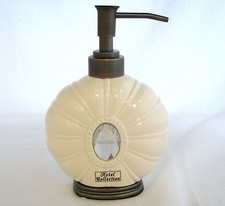 NEW HOTEL COLLECT ROUND BEIGE,CREAM+BROWN RESIN+GEM SOAP,LOTION DISPENSER,PUMP