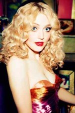 BEAUTIFUL DAKOTA FANNING 8X10 Photo