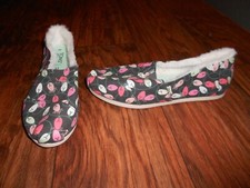 NEW Toms womens shoes size 7 Christmas Lights