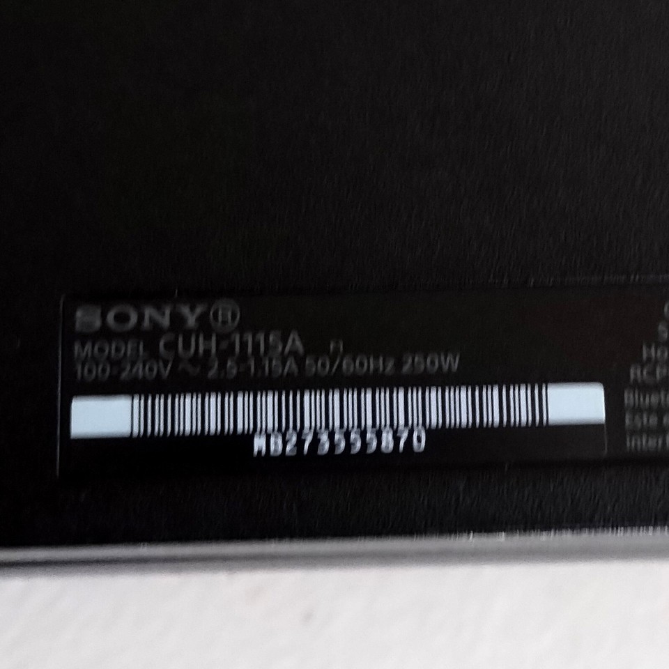 Sony PlayStation 4 PS4 CUH1115A Video Game Console For Parts /No