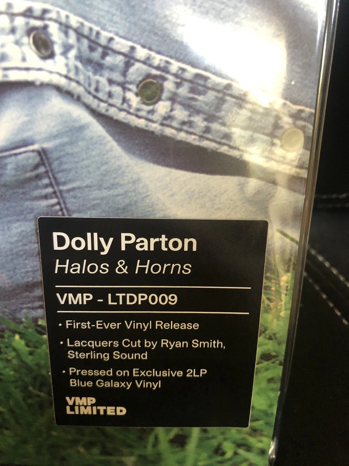 SOLD OUT VINYL ME PLEASE VMP DOLLY PARTON HALOS & HORNS DOUBLE BLUE GALAXY VINYL - Image 3 of 4