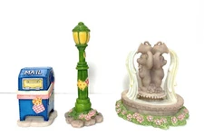 Cherished Teddies MAILBOX, LAMP POST, & WATER FOUNTAIN  1998 MEMBERS ONLY  CT983
