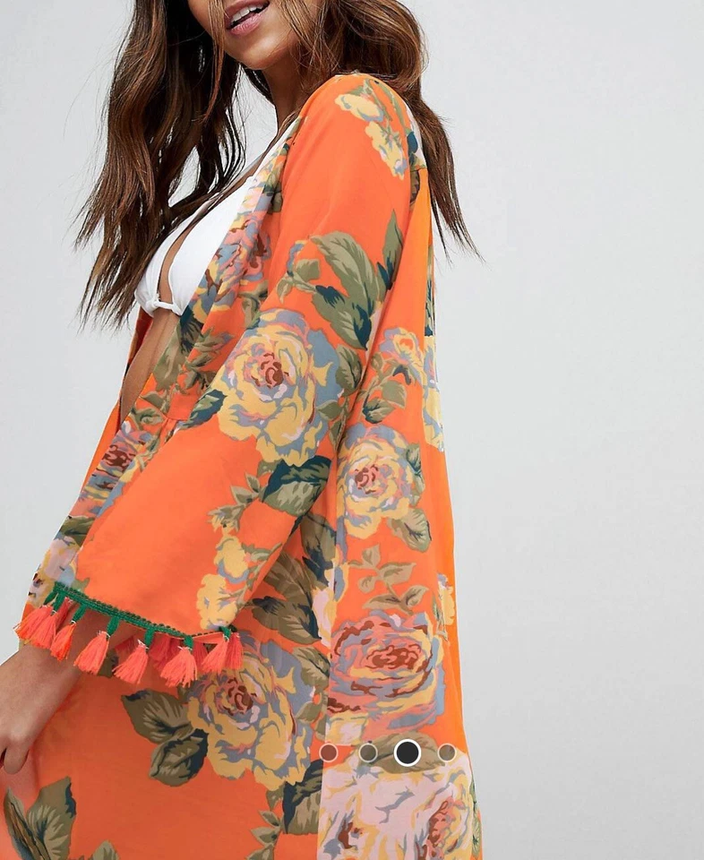 Kimono floral para encubrimiento de playa para mujer Foto 3 de 4