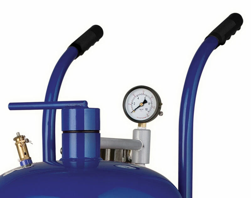 Pintura de presión de aire portátil Eastwood High-Flow 100 lb eliminación abrasiva Foto 3 de 4