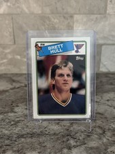 Brett Hull - 1988-89 Topps Rookie Card RC #66 . rookie card picture