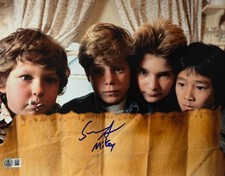 Sean Astin Signed 11x14 Photo The Goonies Authentic Autograph Beckett Witness