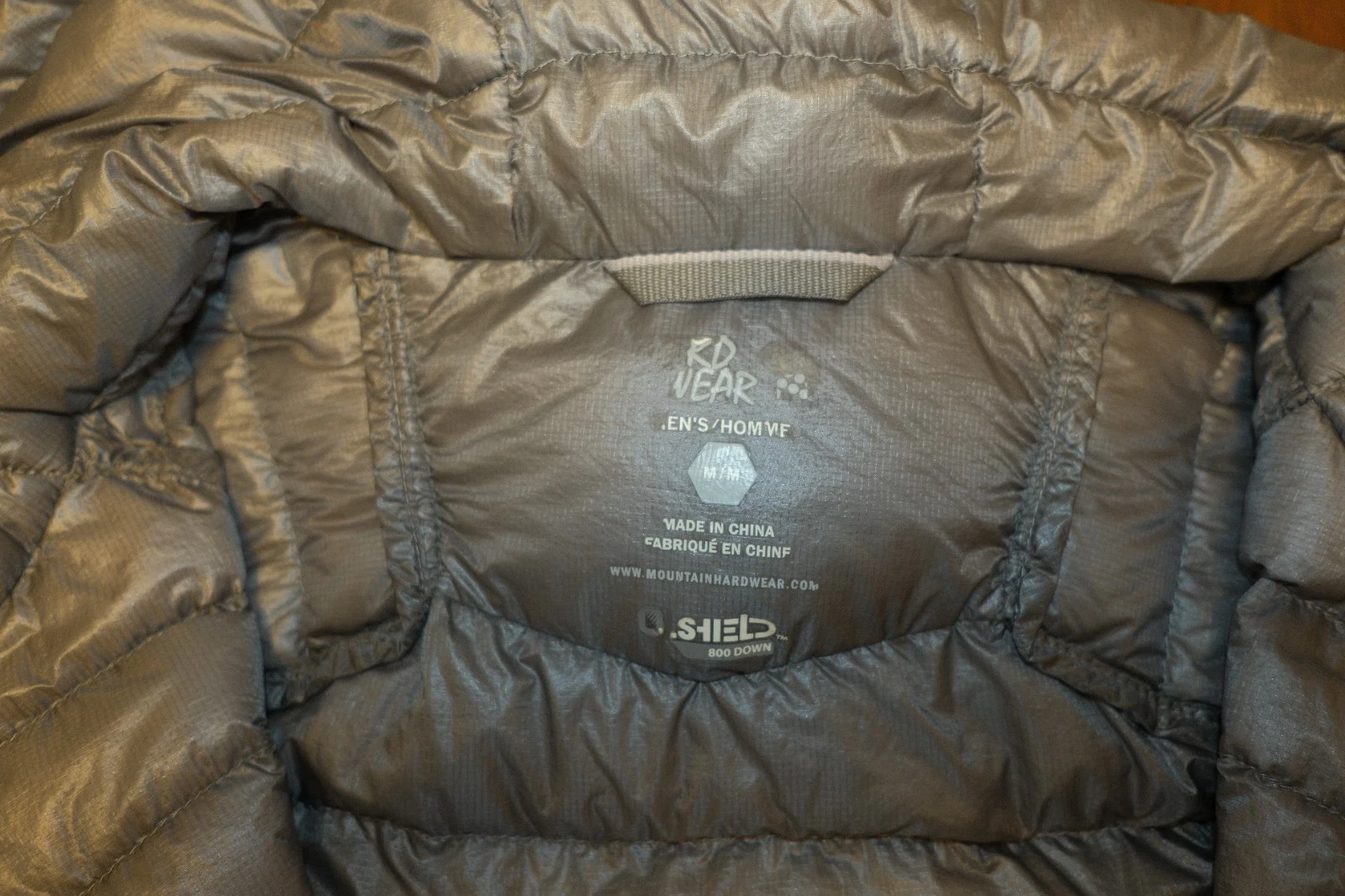 Mountain Hardwear Ghost Whisperer Hooded Down Jacket Men's Medium Gray  image 10