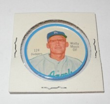 1962 Salada Baseball Coin Pin #124 Wally Moon Los Angeles Dodgers Near Mint