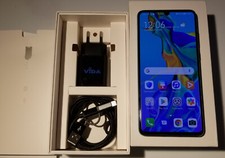 Huawei P30 Bleu aurore 128 Go- 6Go RAM occasion en bon état. Avec boite