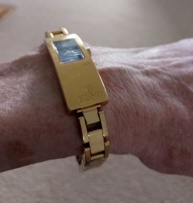 Vintage FENDI Orologi Watch, Sapphire Crystal 3ATM Quartz, 3300L 