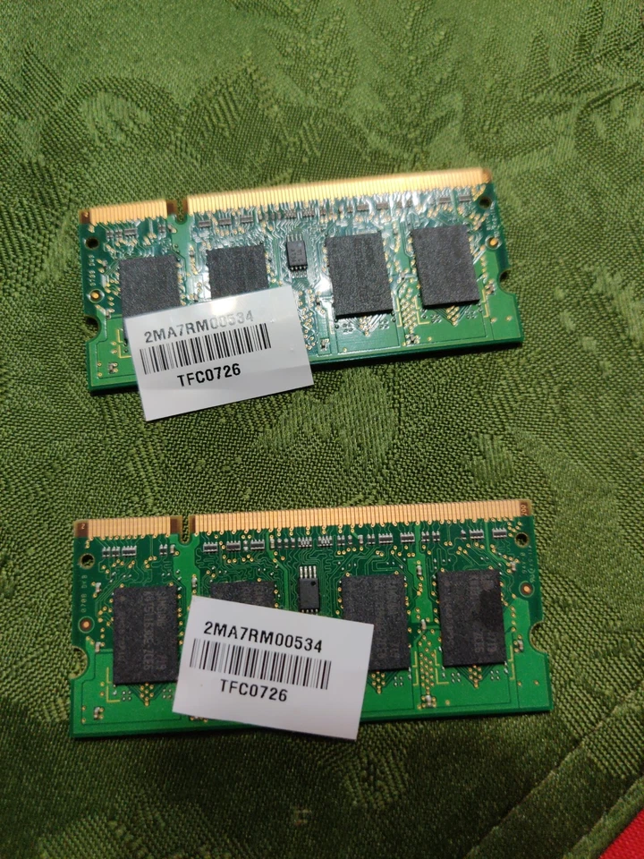 Samsung 512MB x2 PC2-5300 DDR2 200pin SODIMM Laptop Memory Y9525 M470T6554EZ3 - Image 2 of 2