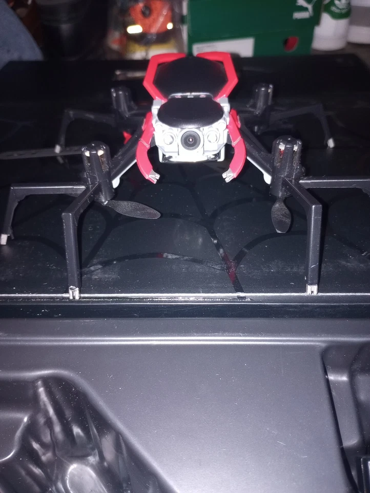 Marvel Spiderman Homecoming Drone. With box, and Controller (READ DESCRIPTION) - Image 3 of 4