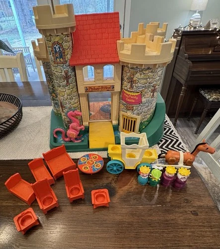 Fisher Price 1974 Vintage Play Family Castle Little People #993 With Accessories