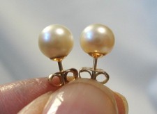 LOVELY 14K KT YELLOW GOLD  CULTURED PEARL STUD POST PIERCED EARRINGS