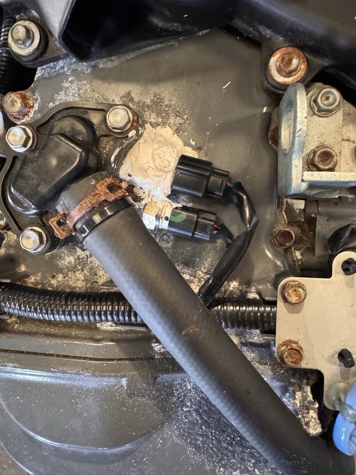 HONDA  BF150A  2015 , 20 INCH SHAFT , STARTS AND RUNS.