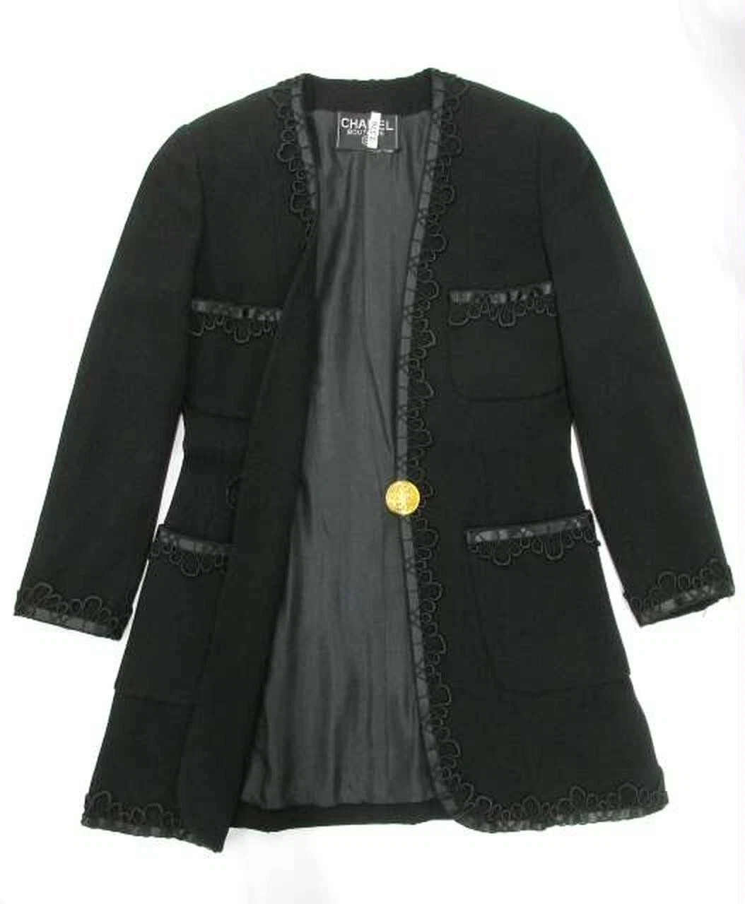 CHANEL Giacca Vintage Nera Ricamo Decorazione Logo Marca Coco Bottone Oro