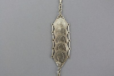 Châtelaine En Argent Massif 19ème Siècle - Autriche 20 Kreuzer Ferdinand 1er - Occasion