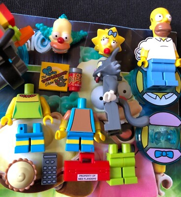 The Simpsons LEGO Dimensions [Lot of two minifigures, heads, accessories]