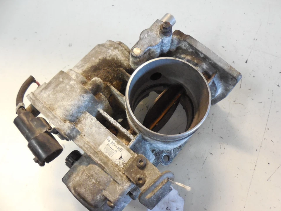 98 Jaguar XJR XKR 4.0L V8 Supercharged Partial Throttle Body Not complete JM3099 - Image 2 of 4