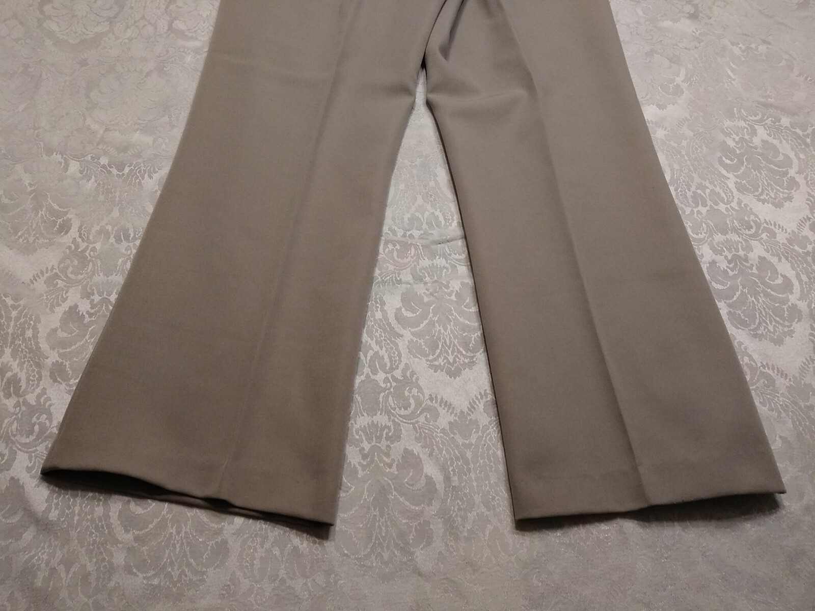 Vintage All Seasons Comfort Action 34x30 Men's Tan Pants Khaki Super Stretch