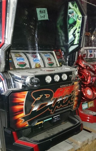 Kamen Rider BLACK skill Slot Pachi-Slot Pachislo Japanese Machine used - Picture 2 of 2
