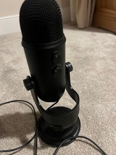 Blue Yeti Usb Streaming Gaming Podcast Pc Microphone - Black (blackout Edition)