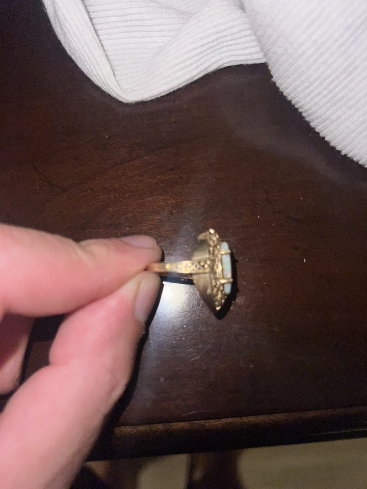 Anillo oro amarillo 10 kt ópalo blanco Foto 4 de 4