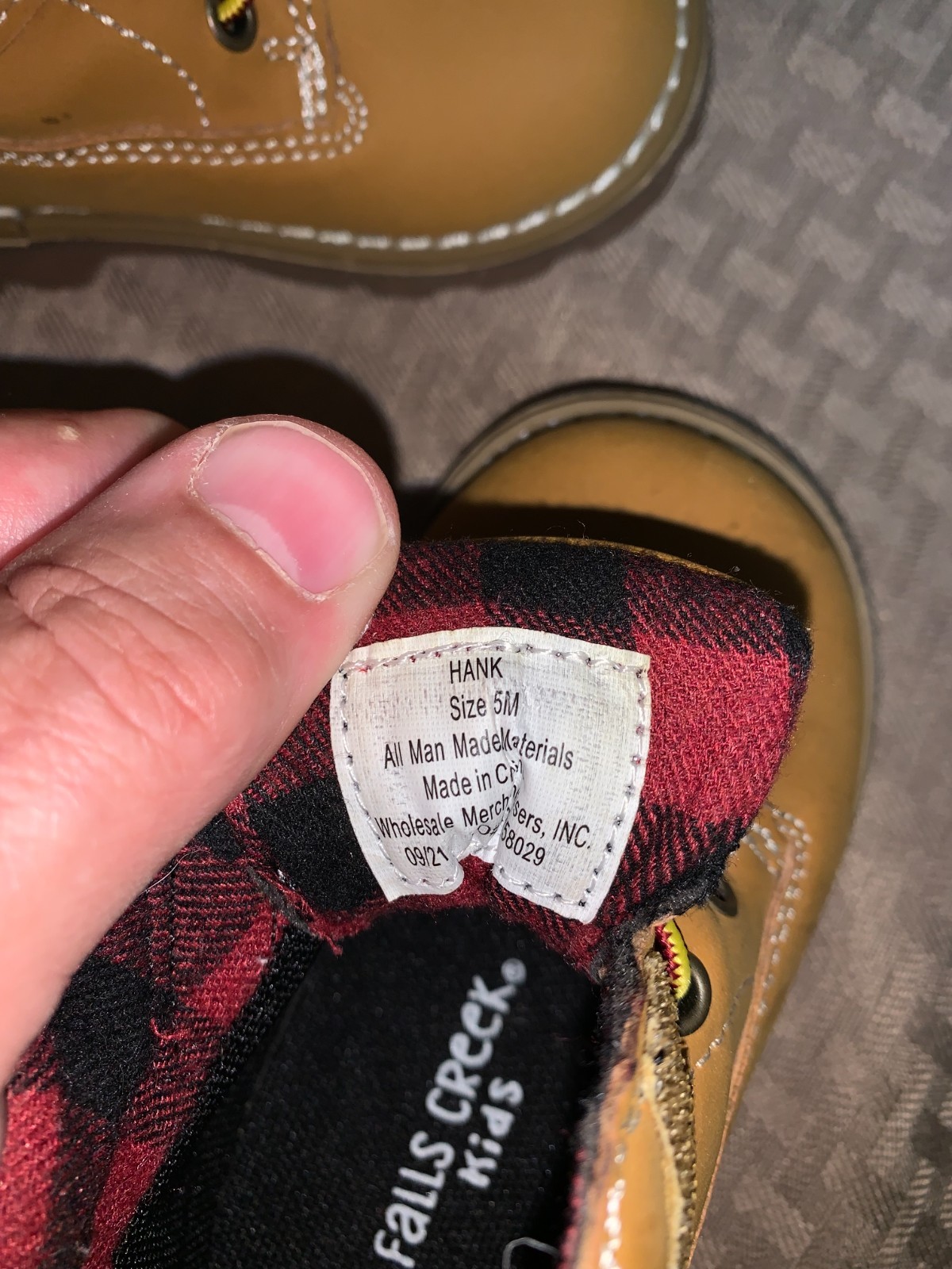 SAOLA Stivali outdoor ragazzo taglia 5M stivali Falls Creek Henry IV suola in gomma *NUOVI*