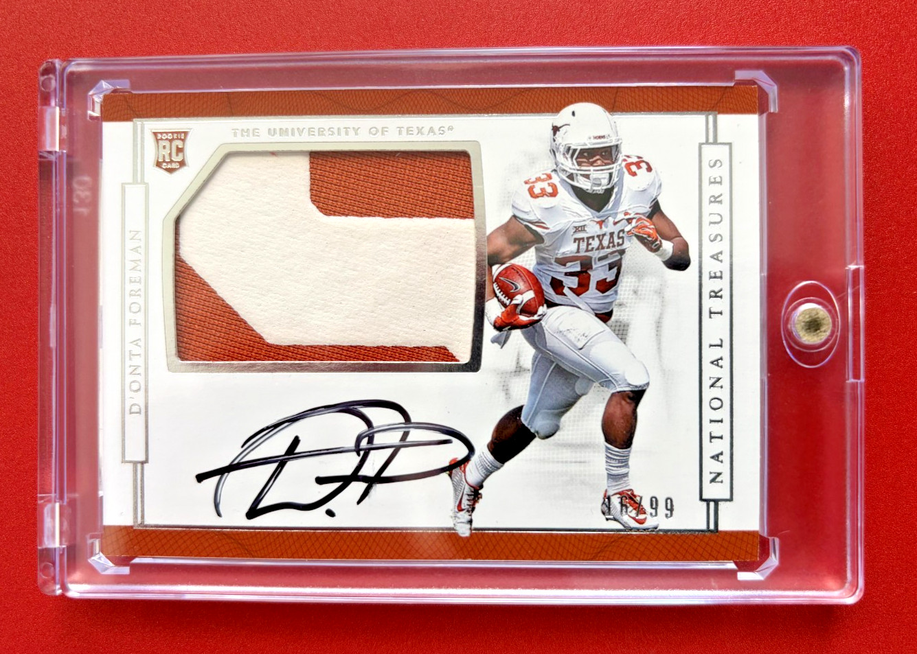 D'Onta Foreman Panini National Treasures Collegiate #114 Signature