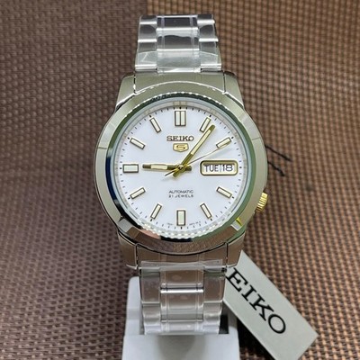 新品未使用　SEIKO5 SNKK07K1 オートマチック Seiko 5 SNKK07K1 White Automatic 21 Jewels Stainless Steel Analog