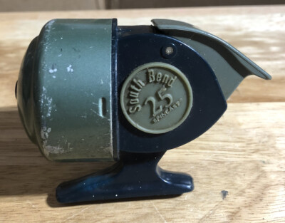 Vintage ( rare model) South Bend Spin Cast 89 A Fishing Reel made in