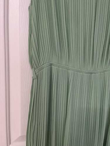 Louche London mintgrün Pailletten Passe Plissee Midikleid Gr. 14 Chiffon - Bild 2 von 12