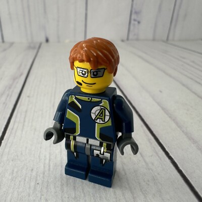 Lego Agents Minifigure Agent Fuse with Dual Head 8635 8637