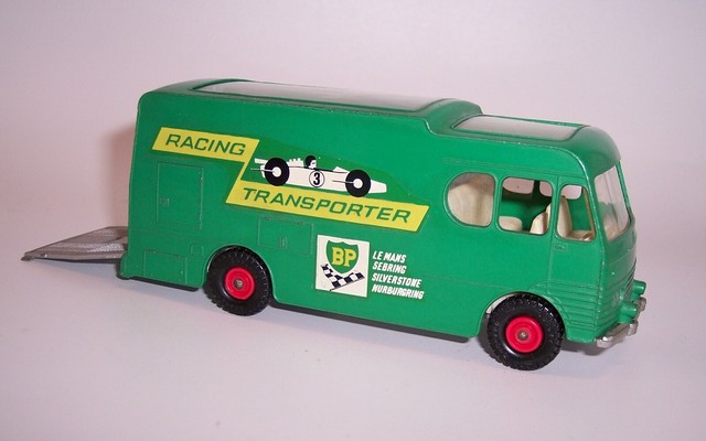 matchbox king size racing car transporter