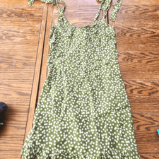 NWT Reformation Christine Dress Moriet Green Polka Dot Smocked Tie Straps SZ 6