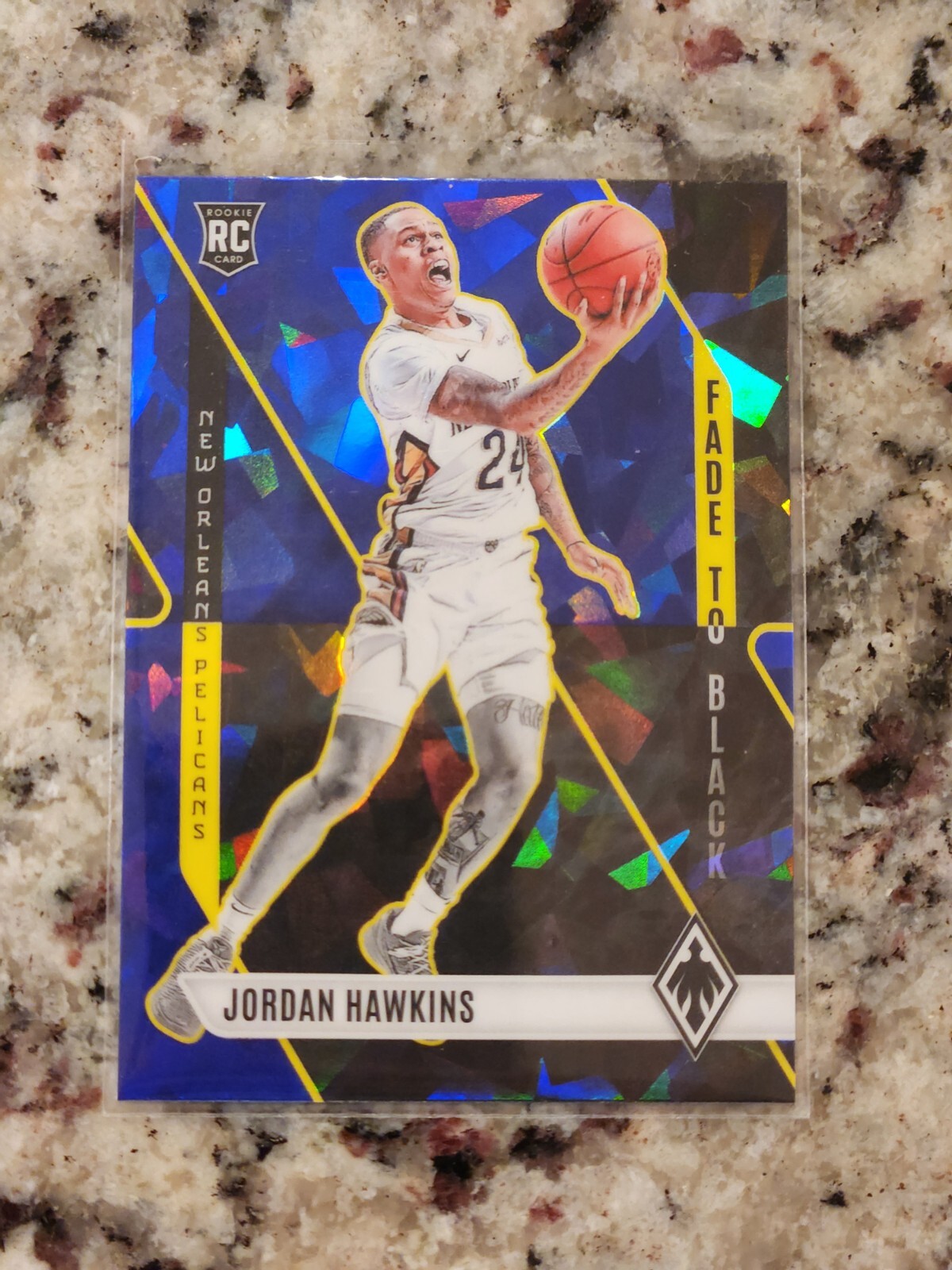 2023-24 Panini Phoenix #24 Jordan Hawkins Fade To Black Phoenix Blue Ice