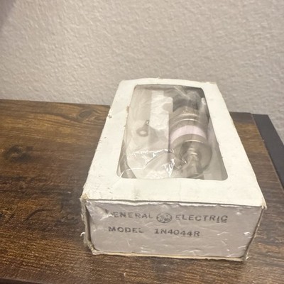 NOS GE General Electric 1N4044R 275A 50V Power Rectifier Diode DO-9 Stud Mount