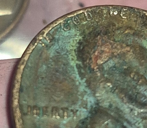 1968 D Lincoln Penny with Error on Top Rim L in Liberty, IN GOD WE TRUST - Picture 3 of 7