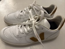 VEJA V-10 Leather Sneakers Extra White CAMEL VX0202652B EU 38 US 7
