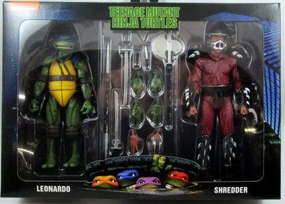 TMNT Ninja Turtles - NECA - 1990 Movie Leonardo & Shredder ''Roof Top Battle''