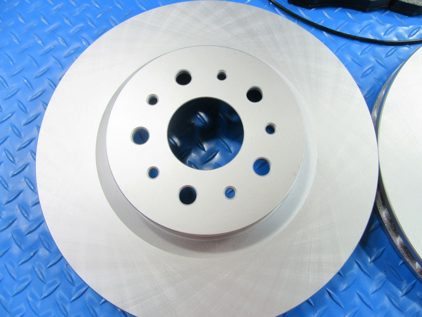 Maserati Quattroporte front brake pads & rotors smooth TopEuro #6022
