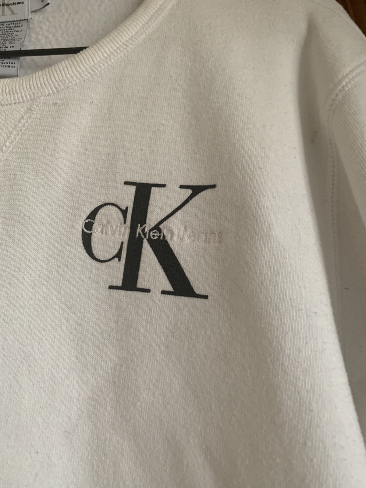 Vintage Calvin Klein white jumper (M/L 