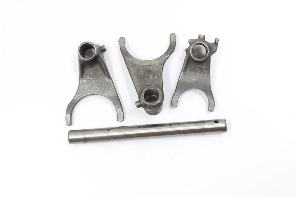 Honda Magna 750 1997 motor transmisión horquillas de cambio de marchas Foto 2 de 4